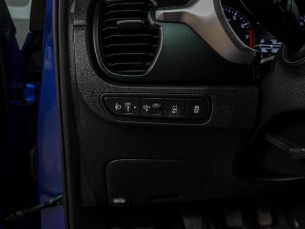 Kia Rio IV Рестайлинг с пробегом 2021 года, цена 1 589 000 рублей, 59520 км, седан, Автокод Объявления