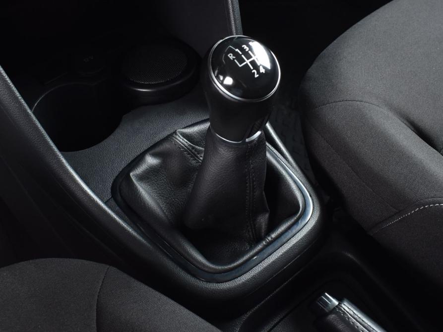 Volkswagen Polo V Рестайлинг Кемерово  - изображение 16