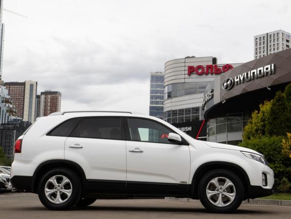 Kia Sorento II Рестайлинг с пробегом 2018 года, цена 1 703 000 рублей, 250422 км, внедорожник, Автокод Объявления