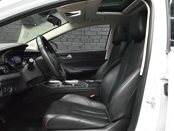 Omoda S5 с пробегом 2023 года, цена 1 150 000 рублей, 45219 км, седан, Автокод Объявления