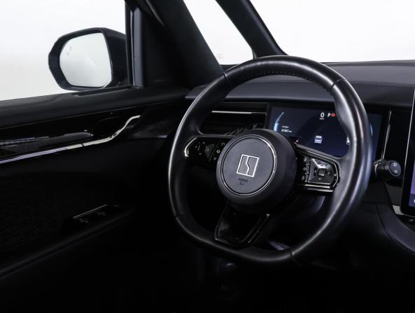 Zeekr 009 I с пробегом 2023 года, цена 6 600 000 рублей, 61360 км, минивэн, Автокод Объявления