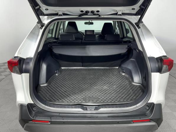 Toyota RAV4 V (XA50) с пробегом 2019 года, цена 2 590 000 рублей, 147000 км, внедорожник, Автокод Объявления