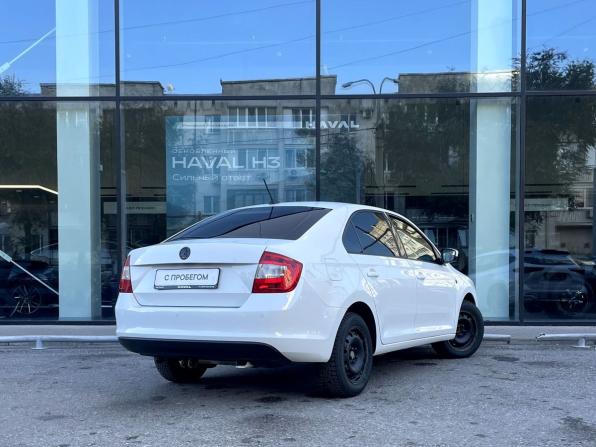 Skoda Rapid I с пробегом 2017 года, цена 995 000 рублей, 198668 км, лифтбек, Автокод Объявления