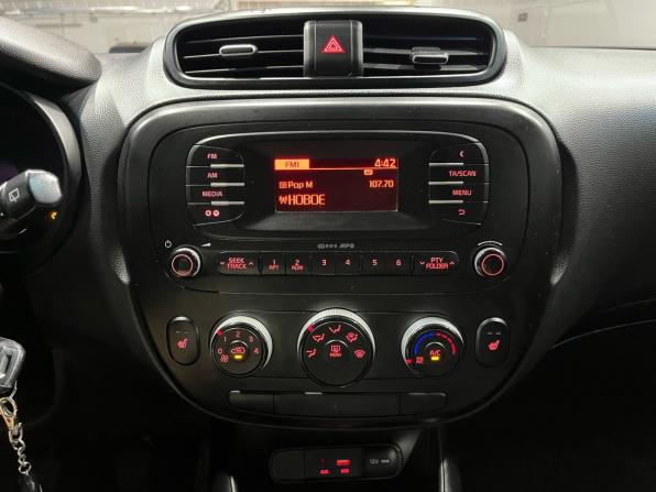 Kia Soul II с пробегом 2016 года, цена 1 010 000 рублей, 180977 км, хэтчбек, Автокод Объявления