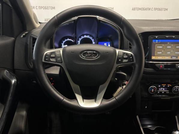 Lada (ВАЗ) XRAY I с пробегом 2018 года, цена 699 000 рублей, 123700 км, хэтчбек, Автокод Объявления