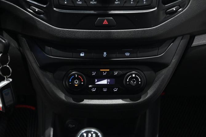 Lada (ВАЗ) Vesta I с пробегом 2018 года, цена 835 000 рублей, 103950 км, седан, Автокод Объявления