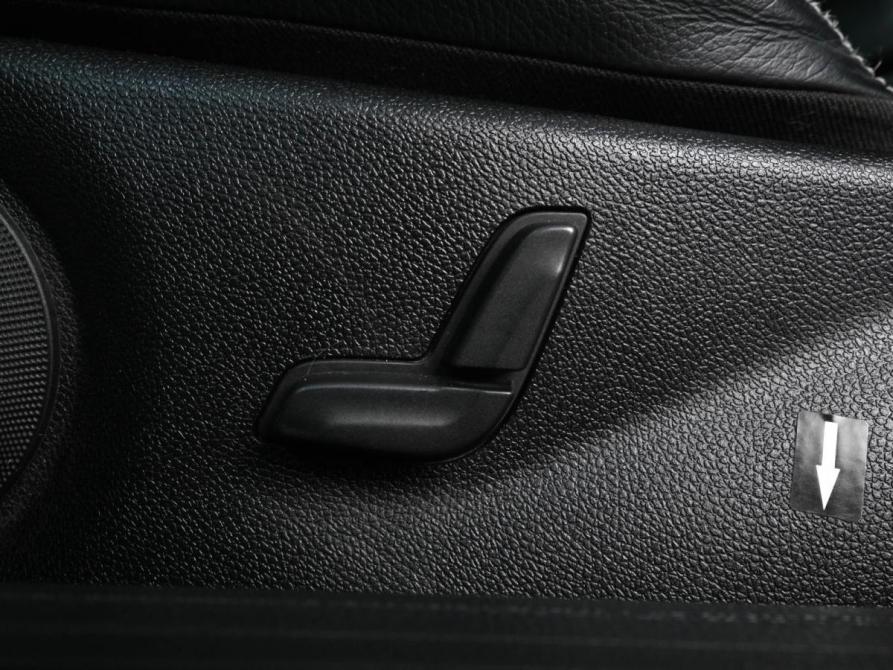 Mercedes-Benz C-Класс III (W204) Рестайлинг Ростов-на-Дону  - изображение 16