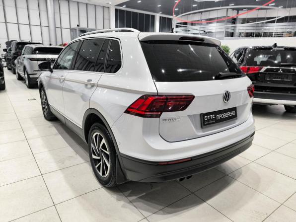 Volkswagen Tiguan II с пробегом 2018 года, цена 2 250 000 рублей, 167939 км, внедорожник, Автокод Объявления