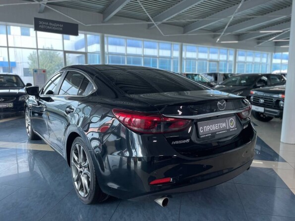 Mazda 6 III (GJ) Рестайлинг с пробегом 2016 года, цена 2 199 900 рублей, 132000 км, седан, Автокод Объявления
