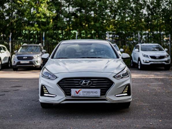 Hyundai Sonata VII (LF) Рестайлинг с пробегом 2018 года, цена 1 580 000 рублей, 209702 км, седан, Автокод Объявления