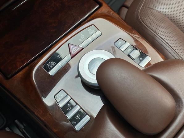 Mercedes-Benz S-Класс V (W221) Рестайлинг с пробегом 2011 года, цена 1 299 000 рублей, 243996 км, седан, Автокод Объявления
