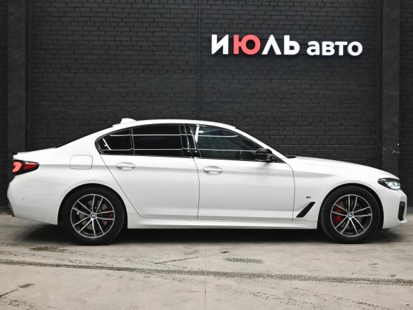 BMW 5 серии VII (G30/G31/G38) Рестайлинг с пробегом 2021 года, цена 5 900 000 рублей, 83342 км, седан, Автокод Объявления