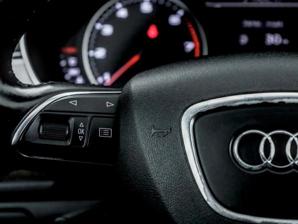 Audi A6 IV (C7) Рестайлинг с пробегом 2014 года, цена 1 800 000 рублей, 206907 км, седан, Автокод Объявления
