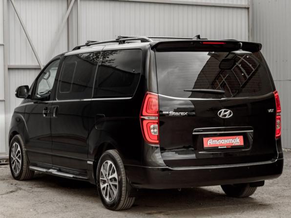 Hyundai Grand Starex I Рестайлинг 2 с пробегом 2020 года, цена 2 890 000 рублей, 182524 км, минивэн, Автокод Объявления