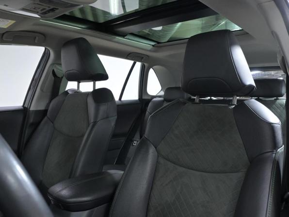 Toyota RAV4 V (XA50) с пробегом 2023 года, цена 3 332 000 рублей, 89823 км, внедорожник, Автокод Объявления