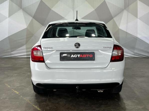 Skoda Rapid I Рестайлинг с пробегом 2019 года, цена 1 240 000 рублей, 152546 км, лифтбек, Автокод Объявления