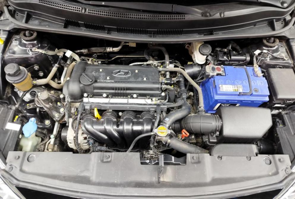 Hyundai Solaris I Саратов  - изображение 11