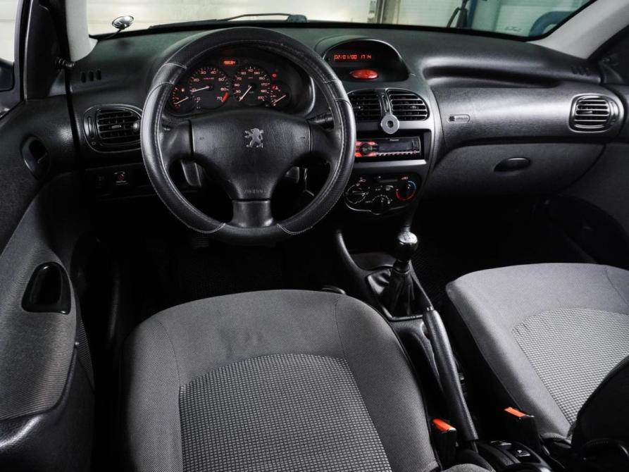 Peugeot 206 Воронеж  - изображение 6