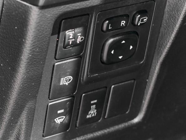 Toyota Land Cruiser Prado 150 Series с пробегом 2013 года, цена 2 620 000 рублей, 372353 км, внедорожник, Автокод Объявления