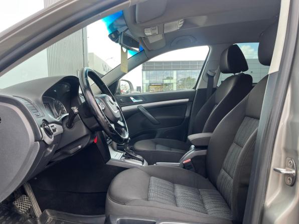 Skoda Octavia II (A5) Рестайлинг с пробегом 2012 года, цена 780 000 рублей, 143000 км, лифтбек, Автокод Объявления
