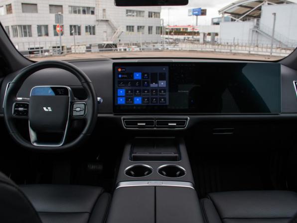 Li Auto (Lixiang) L7 I с пробегом 2023 года, цена 6 500 000 рублей, 16412 км, внедорожник, Автокод Объявления