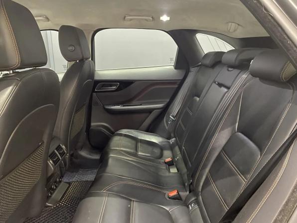 Jaguar F-Pace I с пробегом 2018 года, цена 2 099 000 рублей, 167116 км, внедорожник, Автокод Объявления