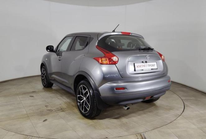 Nissan Juke I с пробегом 2011 года, цена 799 000 рублей, 211067 км, внедорожник, Автокод Объявления
