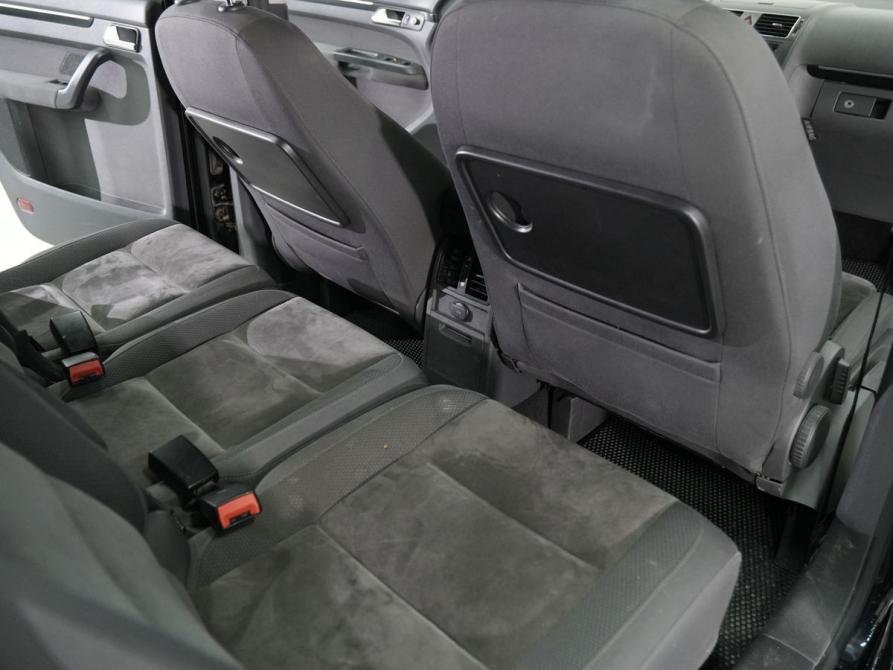 Volkswagen Touran I Рестайлинг 2 Новосибирск  - изображение 12