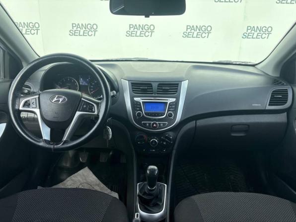 Hyundai Solaris I с пробегом 2013 года, цена 880 000 рублей, 120000 км, седан, Автокод Объявления