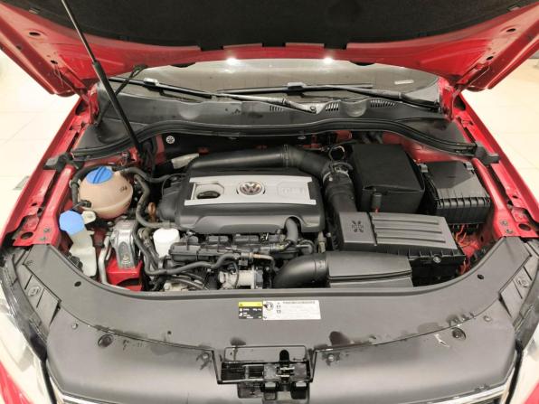 Volkswagen Passat B7 с пробегом 2013 года, цена 1 250 000 рублей, 199554 км, седан, Автокод Объявления