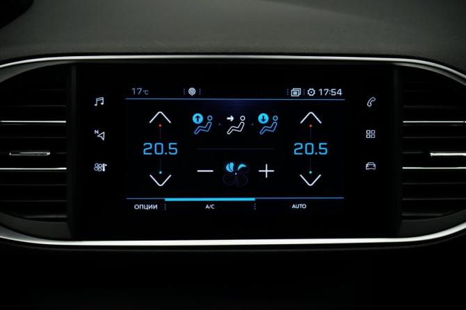 Peugeot 308 II Рестайлинг с пробегом 2019 года, цена 1 590 000 рублей, 178705 км, универсал, Автокод Объявления