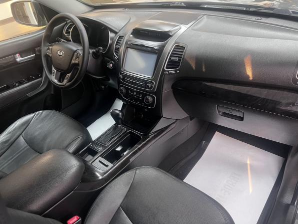Kia Sorento II Рестайлинг с пробегом 2013 года, цена 1 925 000 рублей, 143996 км, внедорожник, Автокод Объявления