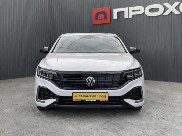 Volkswagen Passat B8 Рестайлинг с пробегом 2021 года, цена 2 897 000 рублей, 55977 км, седан, Автокод Объявления