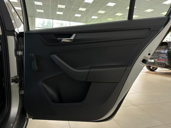 Skoda Rapid II с пробегом 2021 года, цена 1 450 000 рублей, 112529 км, лифтбек, Автокод Объявления