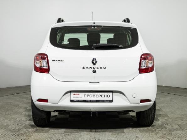 Renault Sandero II с пробегом 2015 года, цена 499 585 рублей, 278075 км, хэтчбек, Автокод Объявления