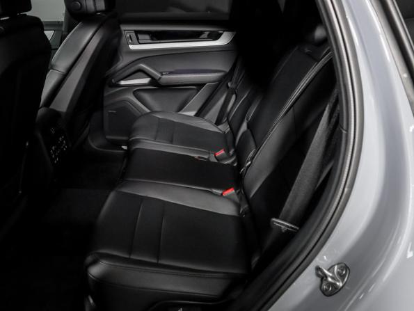 Porsche Cayenne III Рестайлинг с пробегом 2024 года, цена 13 950 000 рублей, 12615 км, внедорожник, Автокод Объявления