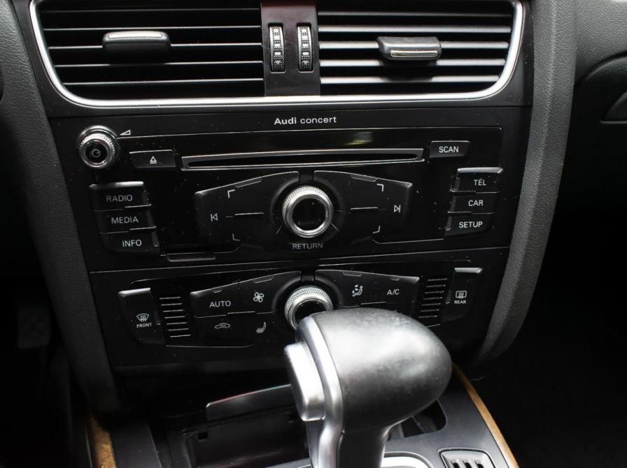 Audi A4 IV (B8) Рестайлинг Москва  - изображение 15