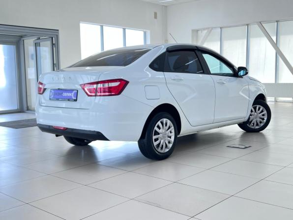 Lada (ВАЗ) Vesta I с пробегом 2018 года, цена 870 000 рублей, 95670 км, седан, Автокод Объявления