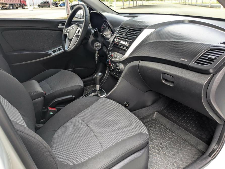 Hyundai Solaris I Екатеринбург  - изображение 11