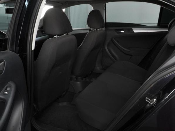 Volkswagen Jetta VI с пробегом 2011 года, цена 735 000 рублей, 264981 км, седан, Автокод Объявления