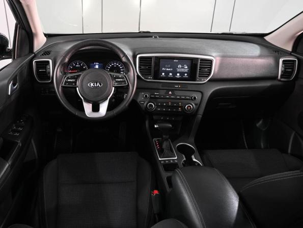 Kia Sportage IV Рестайлинг с пробегом 2018 года, цена 2 459 000 рублей, 136555 км, внедорожник, Автокод Объявления