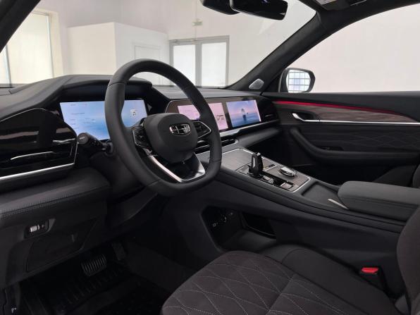 Geely Monjaro I с пробегом 2026 года, цена 4 899 900 рублей, 15 км, внедорожник, Автокод Объявления