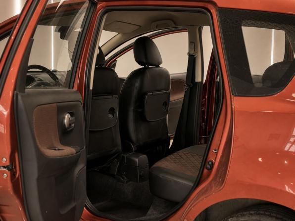Nissan Note I с пробегом 2006 года, цена 595 000 рублей, 219000 км, хэтчбек, Автокод Объявления