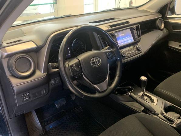 Toyota RAV4 IV (XA40) Рестайлинг с пробегом 2019 года, цена 2 760 500 рублей, 150098 км, внедорожник, Автокод Объявления