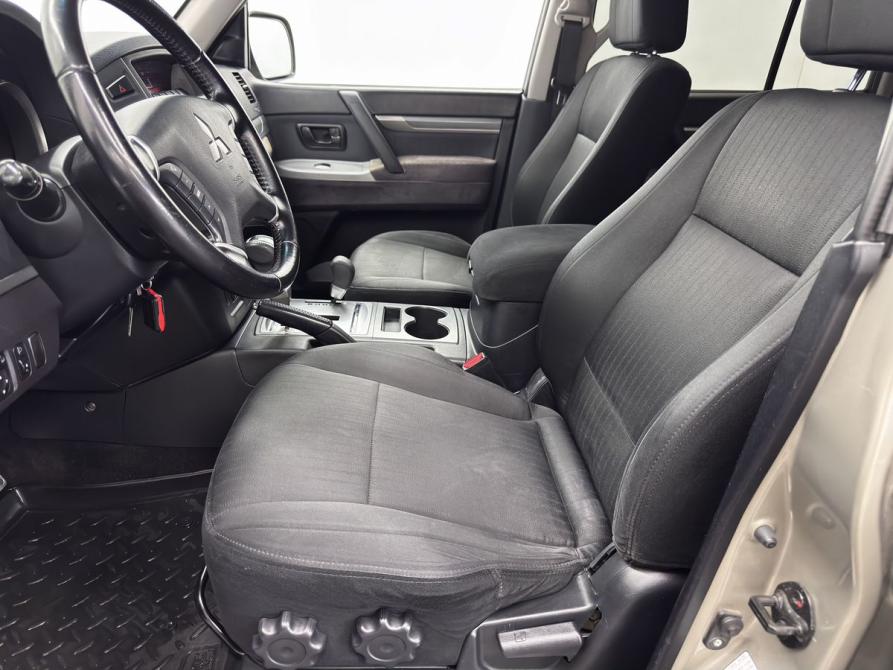 Mitsubishi Pajero IV Рестайлинг 1 Воронеж  - изображение 16