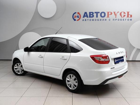 Lada (ВАЗ) Granta I Рестайлинг с пробегом 2022 года, цена 665 000 рублей, 58385 км, хэтчбек, Автокод Объявления