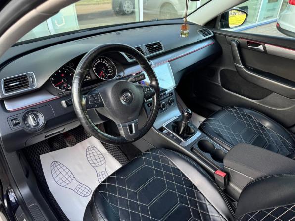 Volkswagen Passat B7 с пробегом 2014 года, цена 1 150 000 рублей, 238817 км, седан, Автокод Объявления