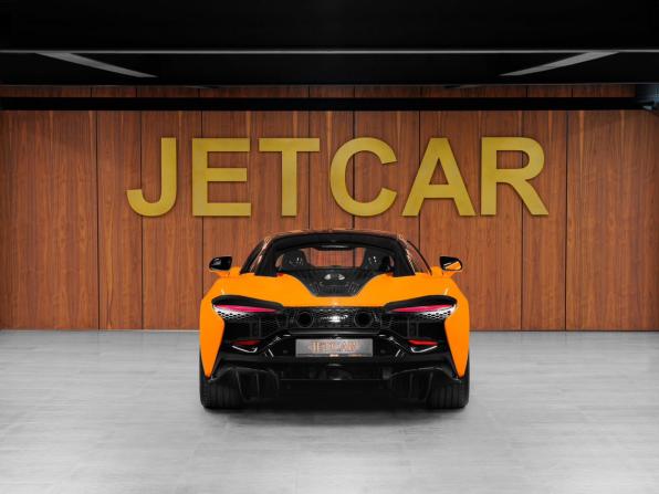 McLaren Artura с пробегом 2023 года, цена 24 900 000 рублей, 2490 км, купе, Автокод Объявления
