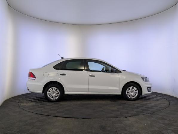 Volkswagen Polo V Рестайлинг с пробегом 2017 года, цена 1 050 000 рублей, 138723 км, седан, Автокод Объявления