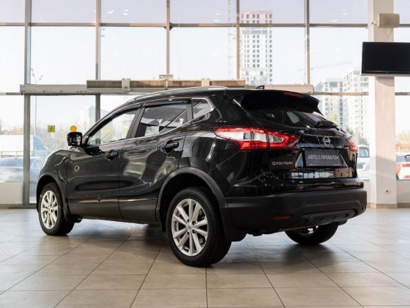 Nissan Qashqai II с пробегом 2018 года, цена 1 549 000 рублей, 108340 км, внедорожник, Автокод Объявления
